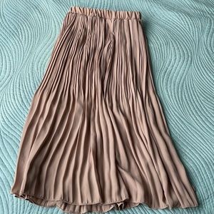 Midi Pleated Skirt